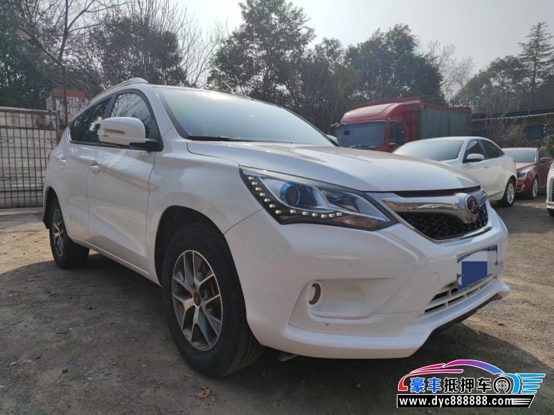 17年比亚迪宋轿车抵押车出售