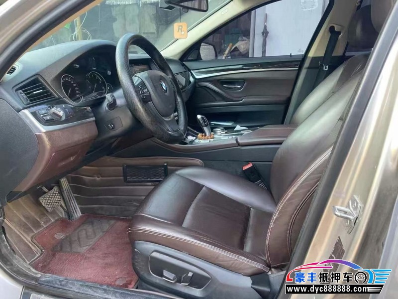 16年宝马5系轿车抵押车出售