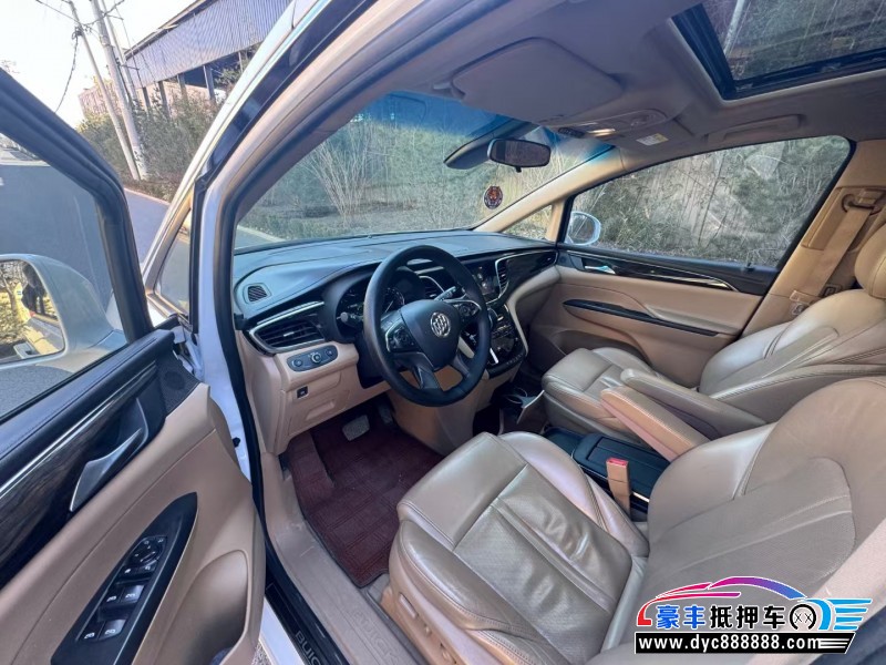 18年别克GL8轿车抵押车出售