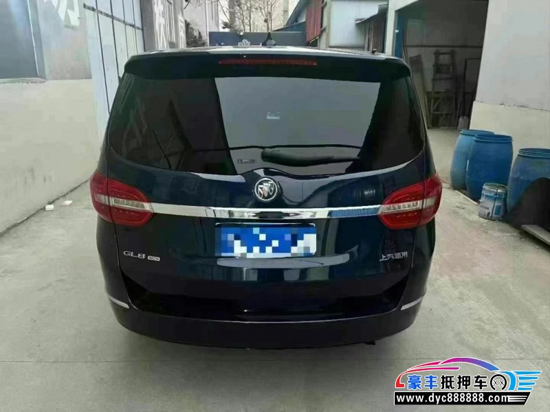 18年别克GL8轿车抵押车出售