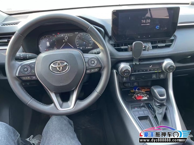 23年丰田RAV4轿车抵押车出售