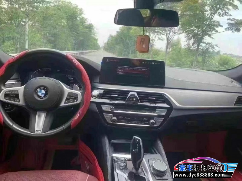 22年宝马5系轿车抵押车出售