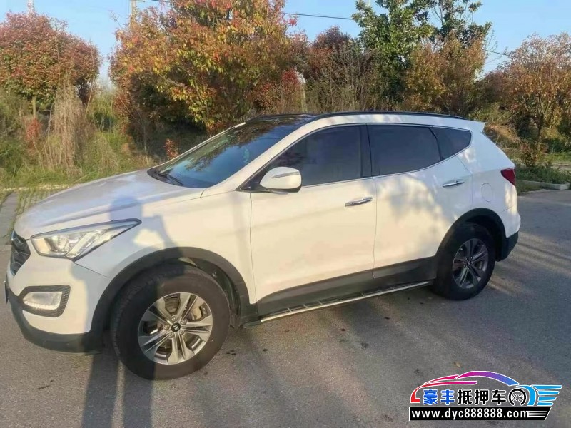 15年现代圣达菲轿车抵押车出售