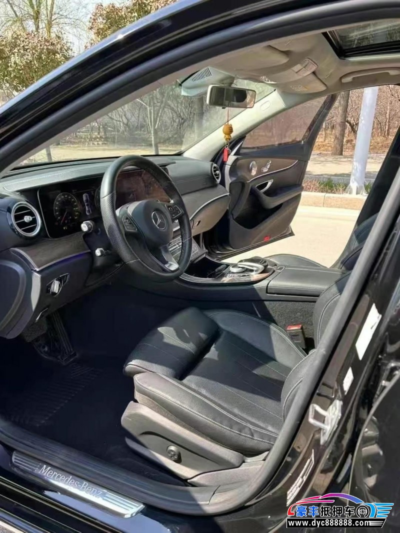 18年奔驰E轿车抵押车出售