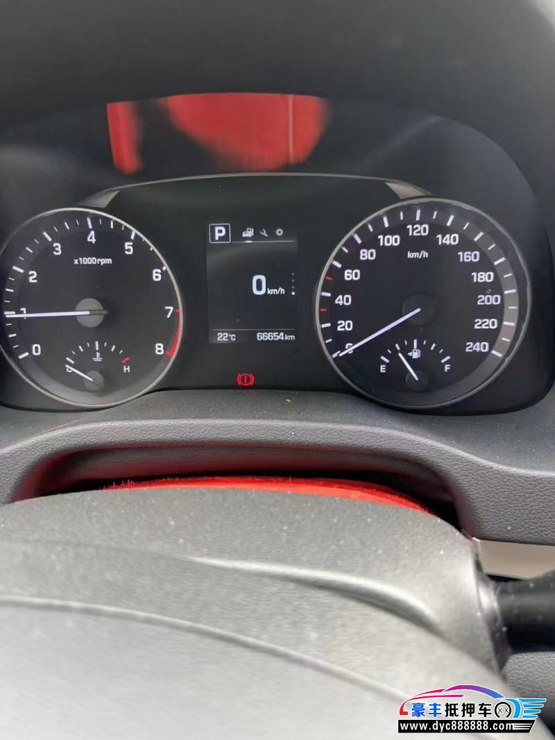 18年现代领动轿车抵押车出售