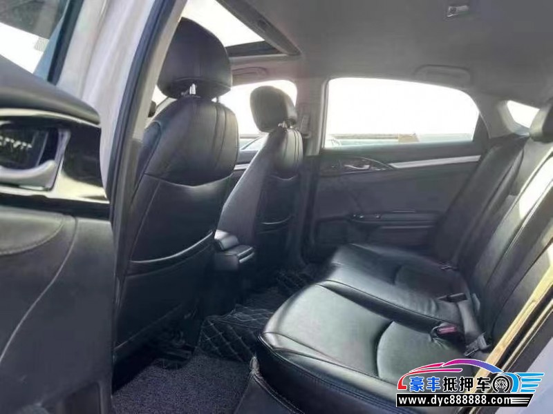 18年本田思域轿车抵押车出售