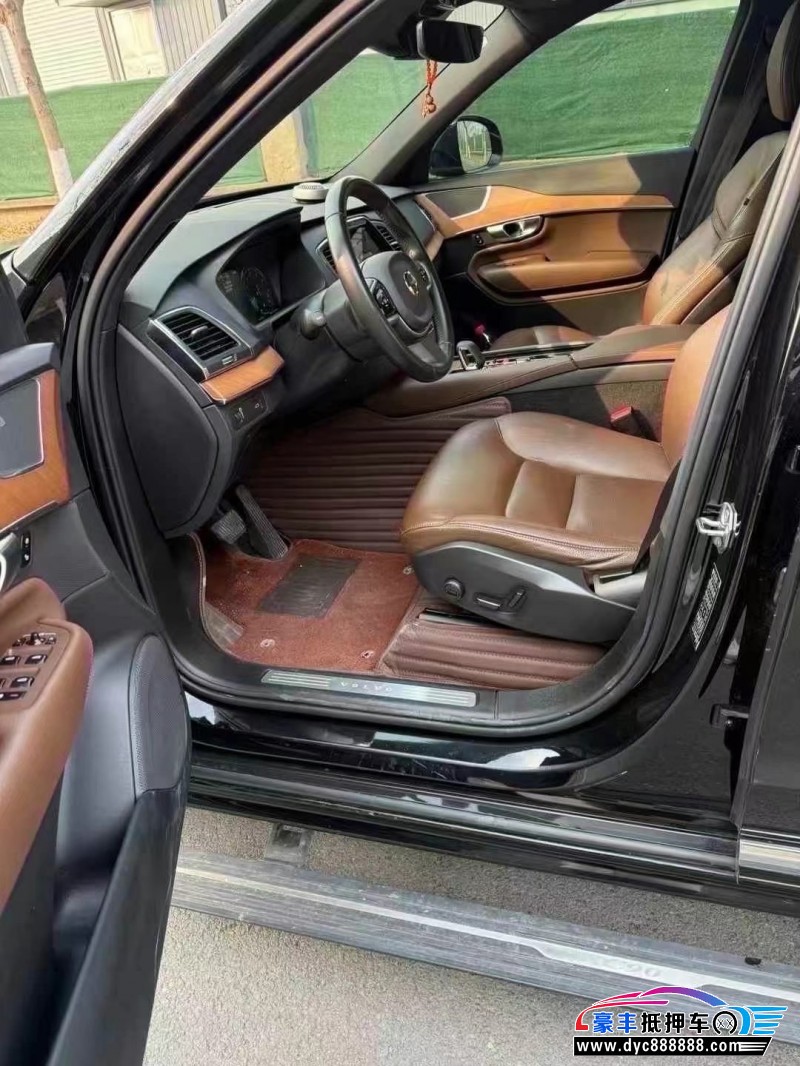 21年沃尔沃XC90轿车抵押车出售