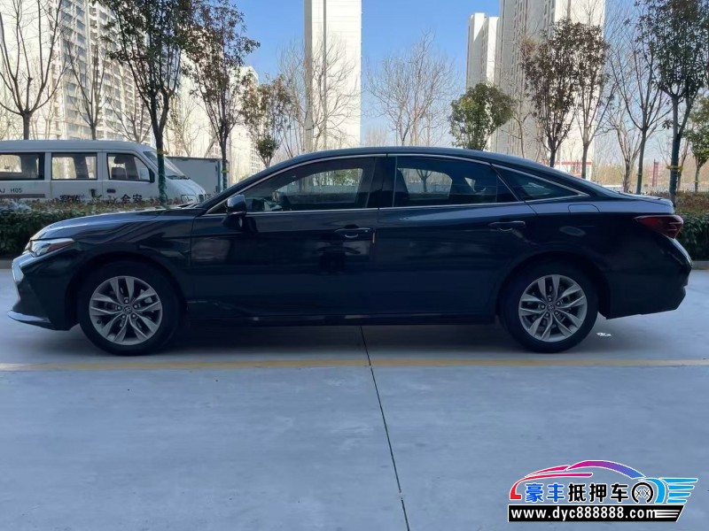 21年丰田亚洲龙轿车抵押车出售