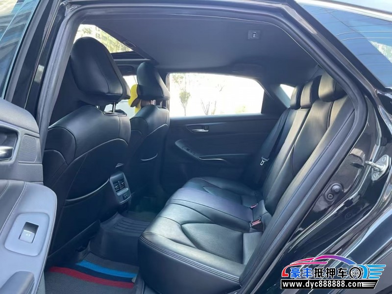 21年丰田亚洲龙轿车抵押车出售