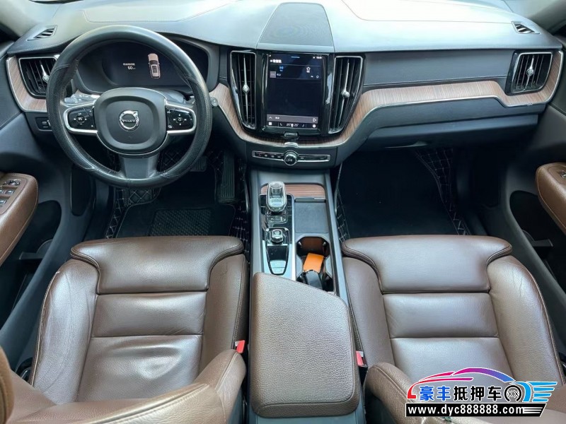 21年沃尔沃XC60轿车抵押车出售