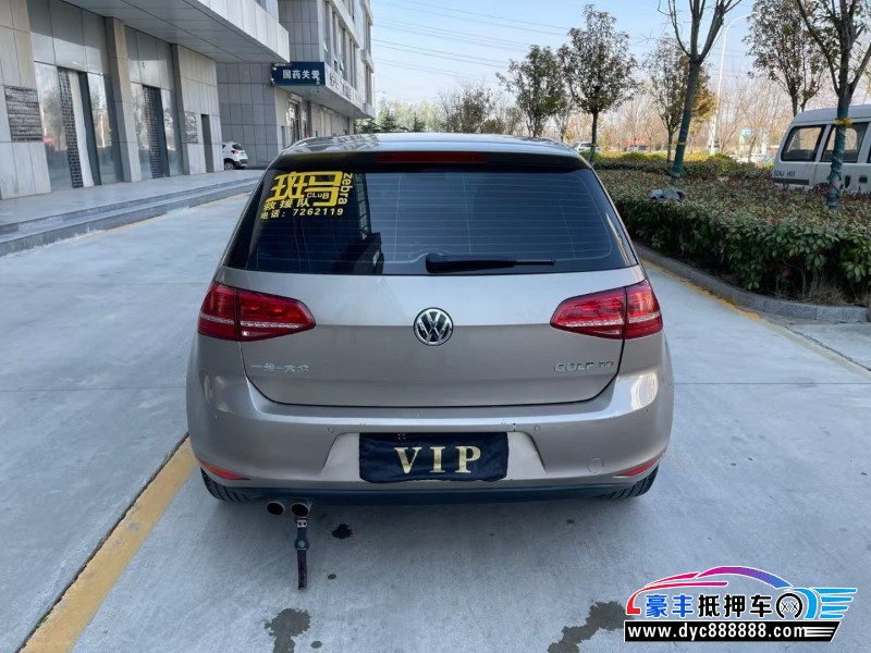 15年大众高尔夫轿车抵押车出售