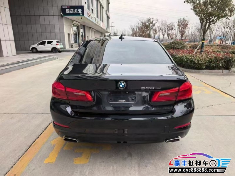 17年宝马5系轿车抵押车出售