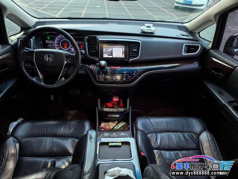 15年本田奥德赛轿车抵押车出售