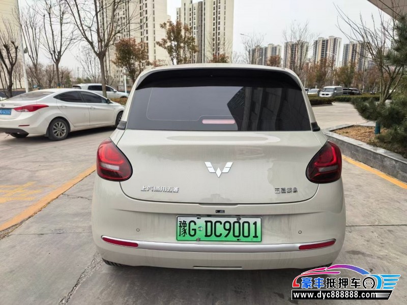 24年五菱缤果轿车抵押车出售