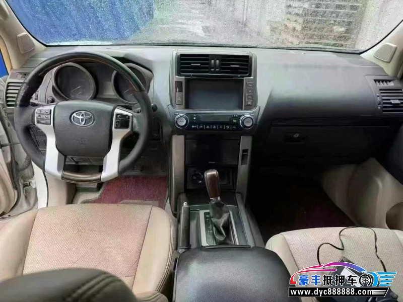 15年丰田普拉多（霸道）轿车抵押车出售