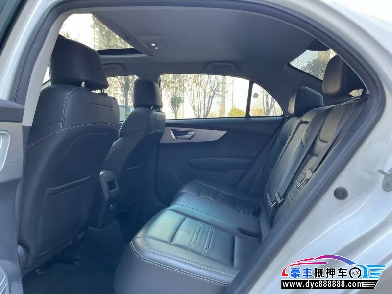 23年比亚迪秦轿车抵押车出售