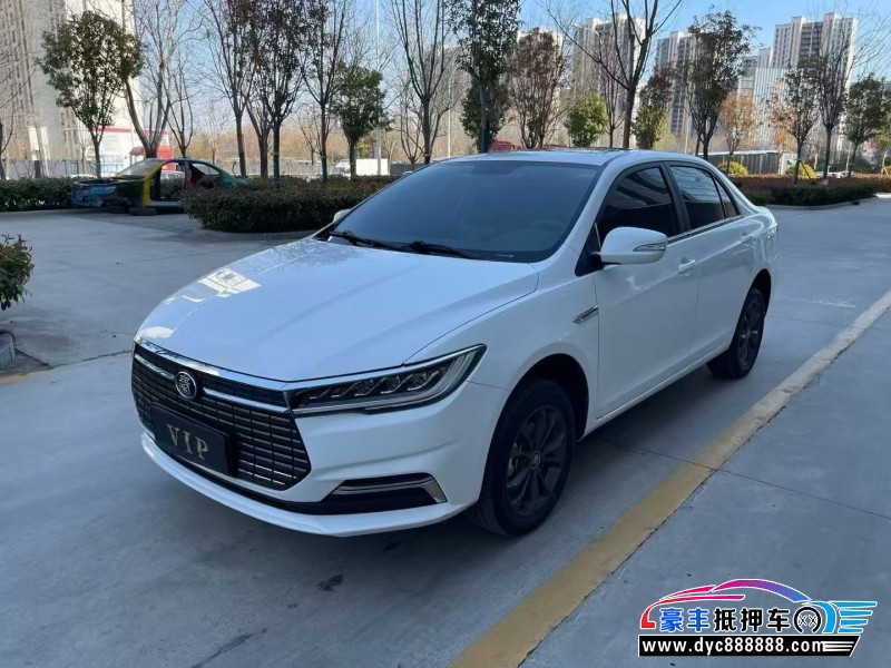 23年比亚迪秦轿车抵押车出售