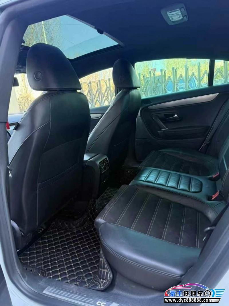 16年大众CC轿车抵押车出售