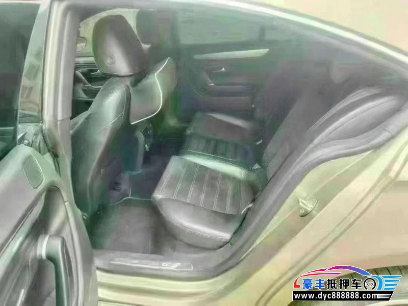 16年大众CC轿车抵押车出售