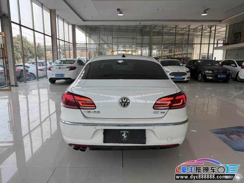 16年大众CC轿车抵押车出售
