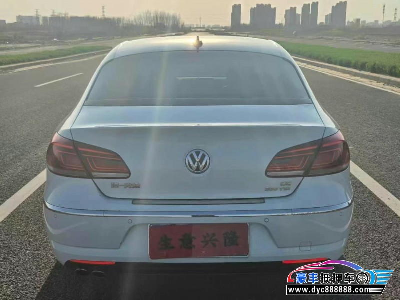 18年大众CC轿车抵押车出售