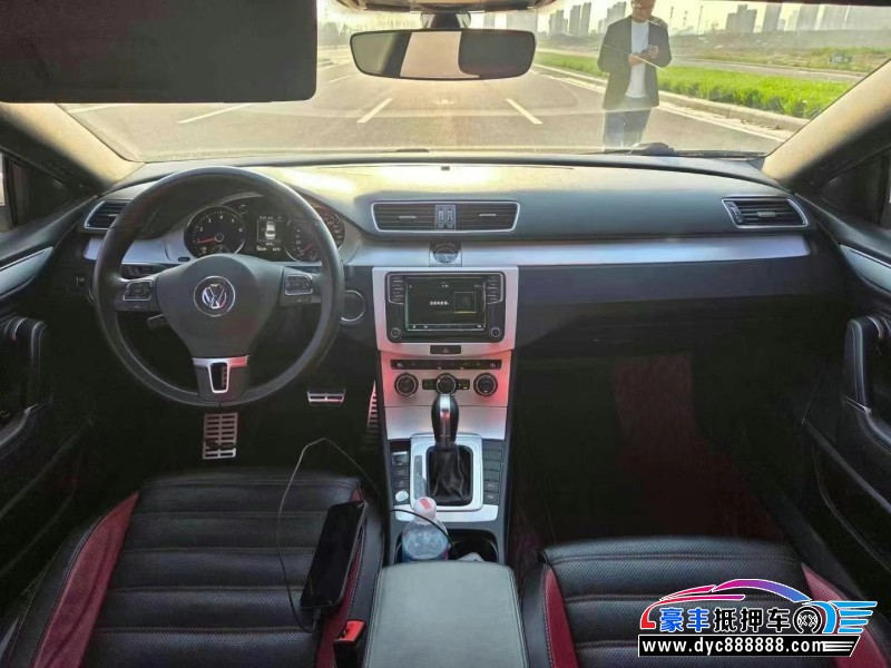 18年大众CC轿车抵押车出售