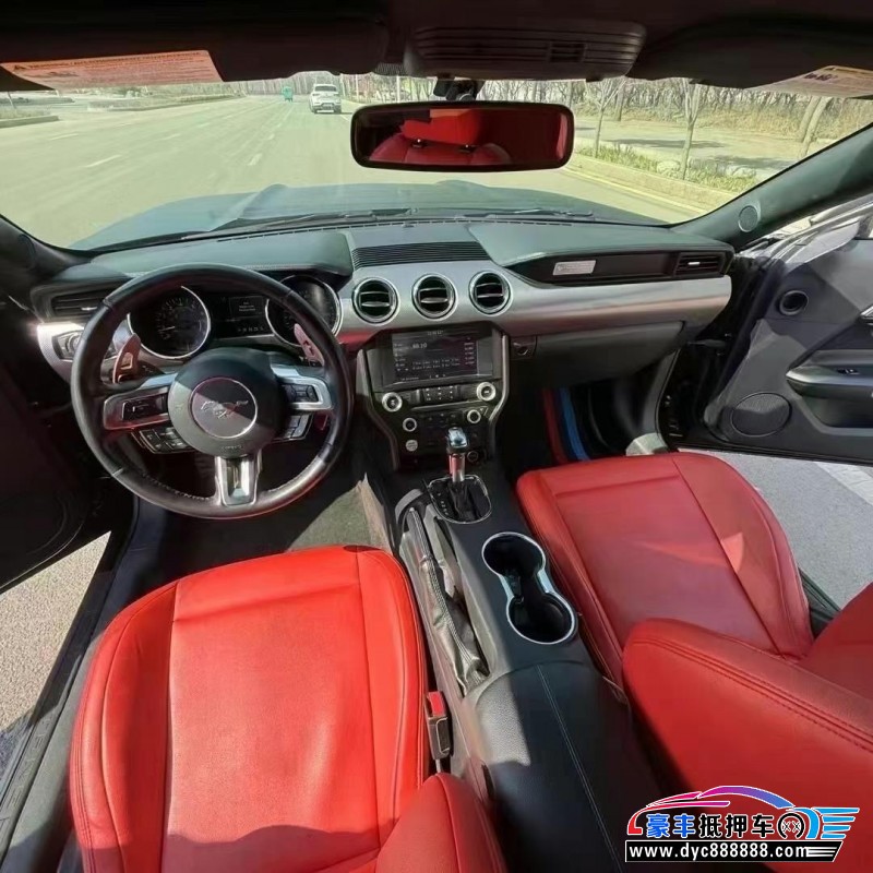 16年福特野马轿车抵押车出售