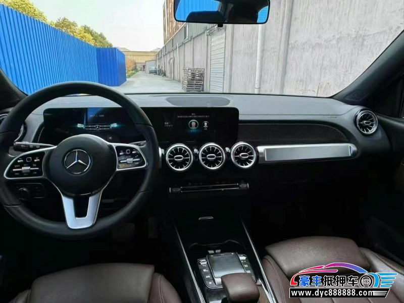 21年奔驰GLB轿车抵押车出售