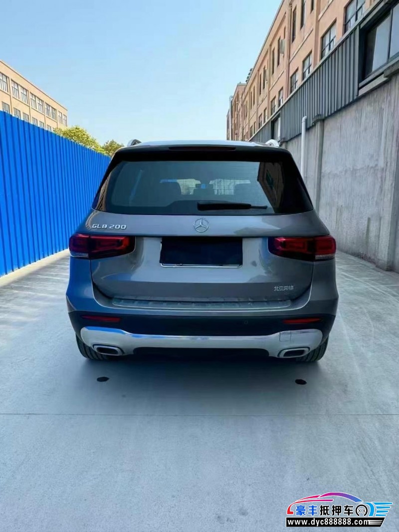 21年奔驰GLB轿车抵押车出售