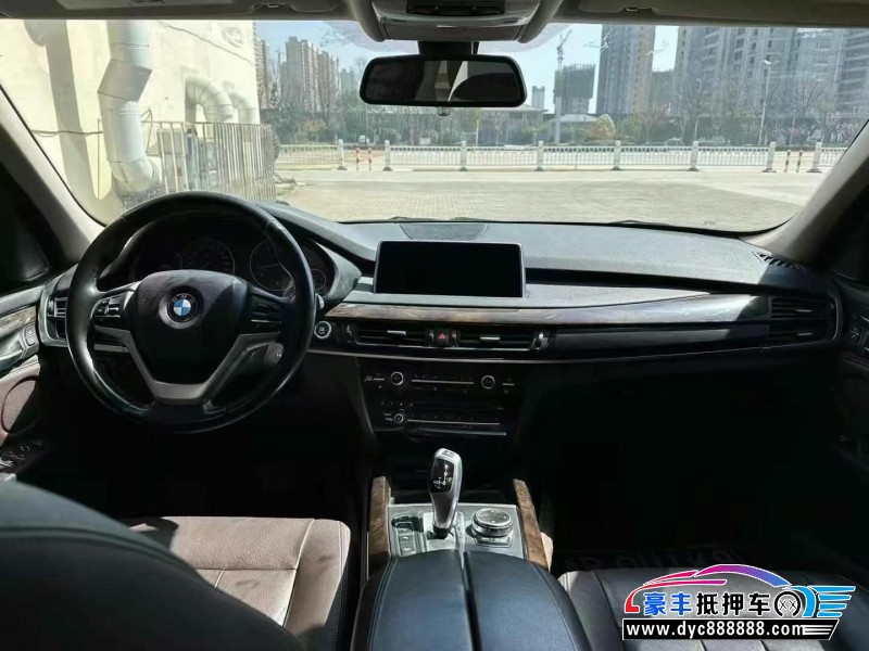 15年宝马X5轿车抵押车出售