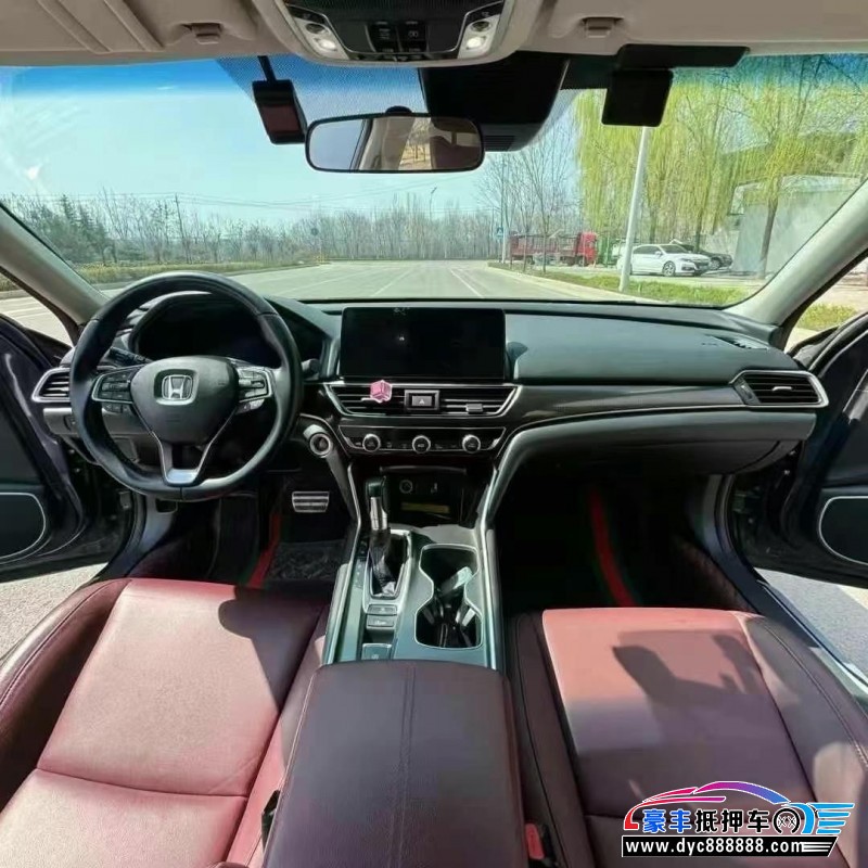 22年本田雅阁轿车抵押车出售