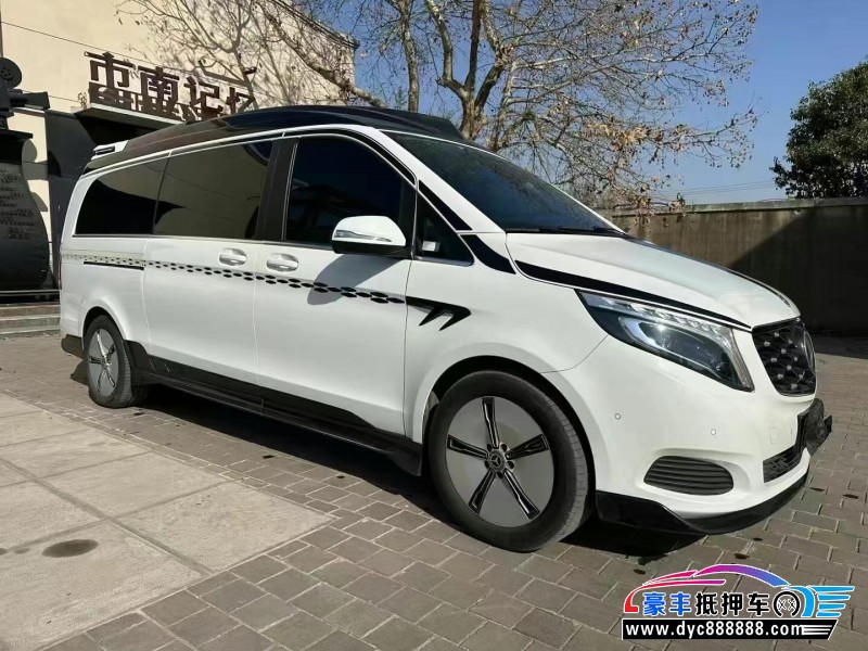 22年奔驰V轿车抵押车出售