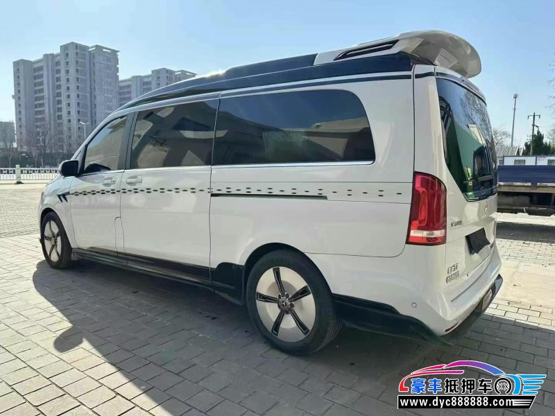 22年奔驰V轿车抵押车出售