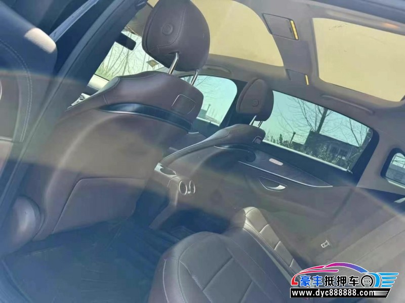 18年奔驰E轿车抵押车出售