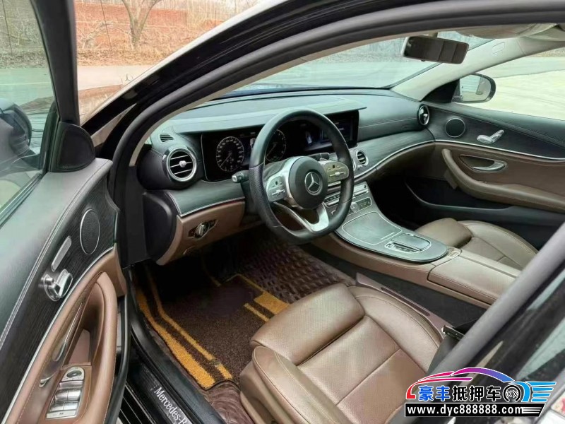 20年奔驰E轿车抵押车出售