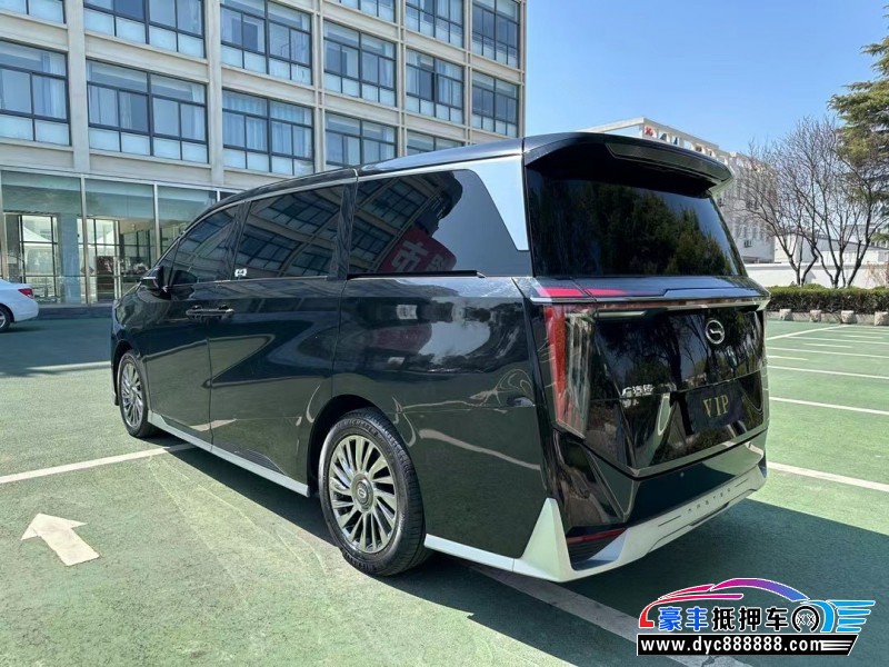 23年传祺M8轿车抵押车出售