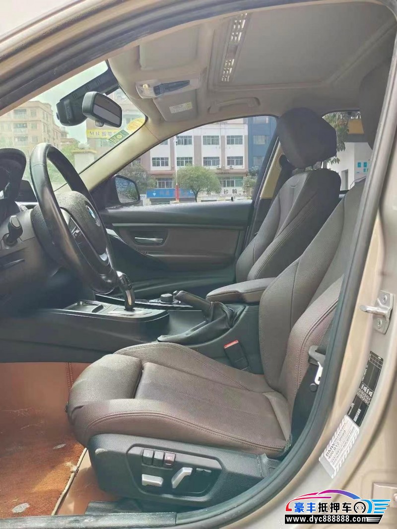 18年宝马3系轿车抵押车出售