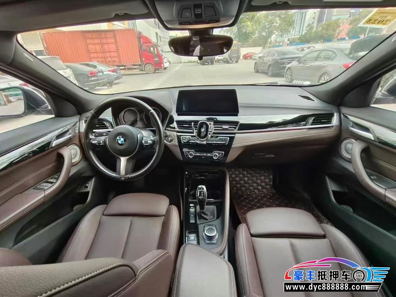 21年宝马X2轿车抵押车出售