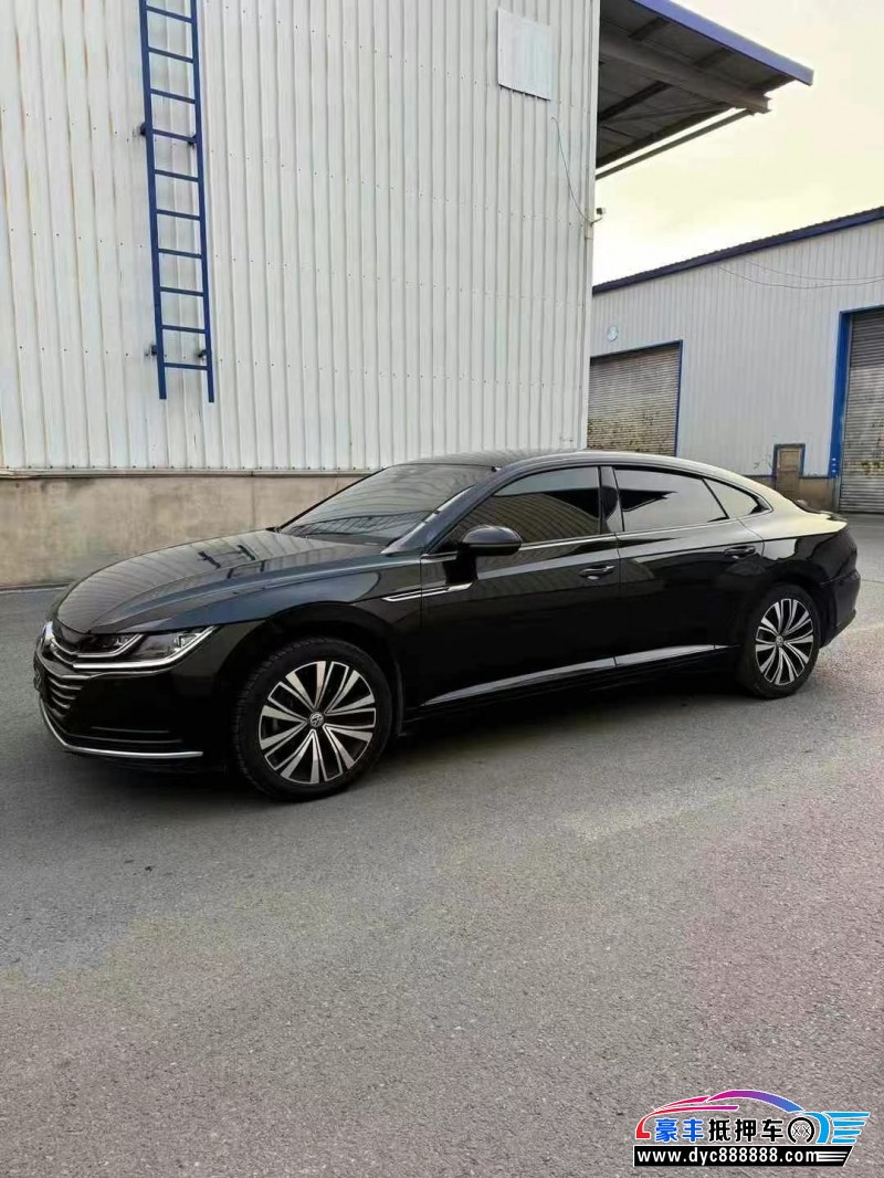 18年大众CC轿车抵押车出售