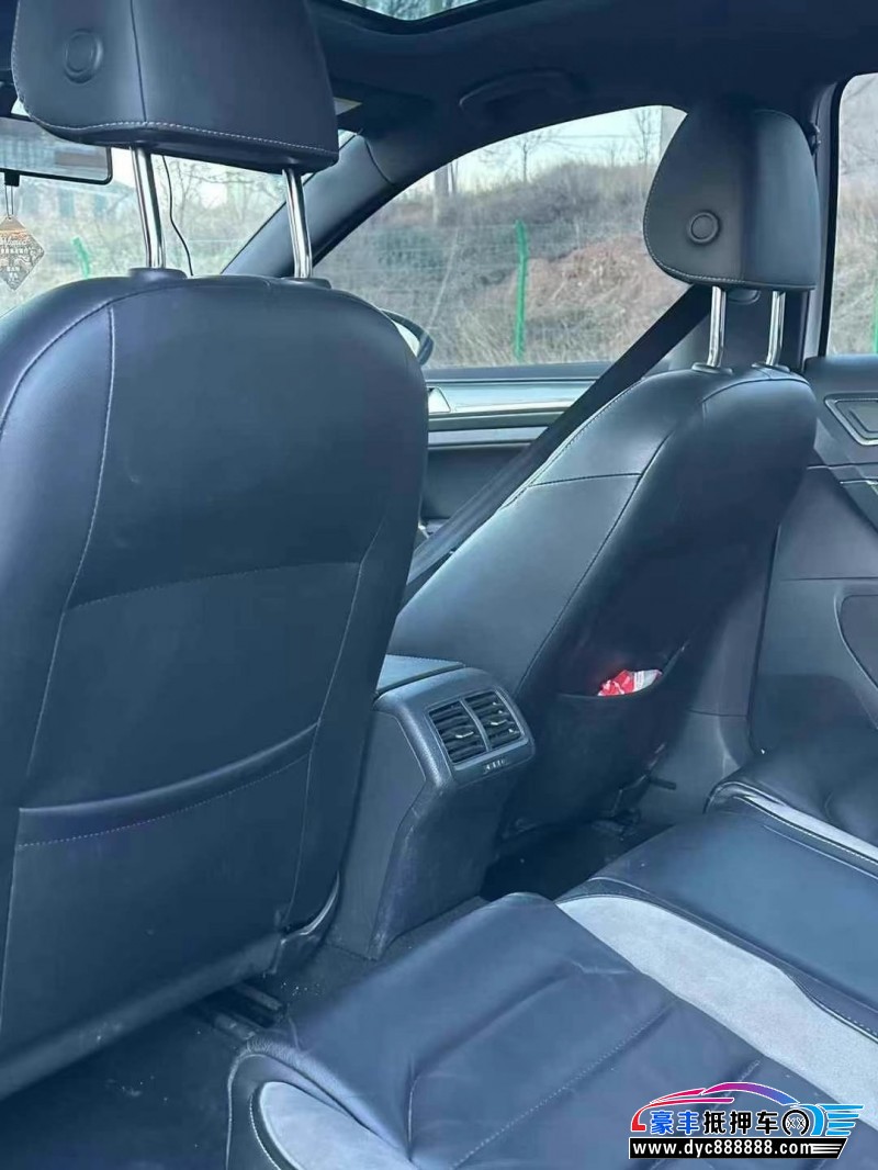 18年大众高尔夫轿车抵押车出售