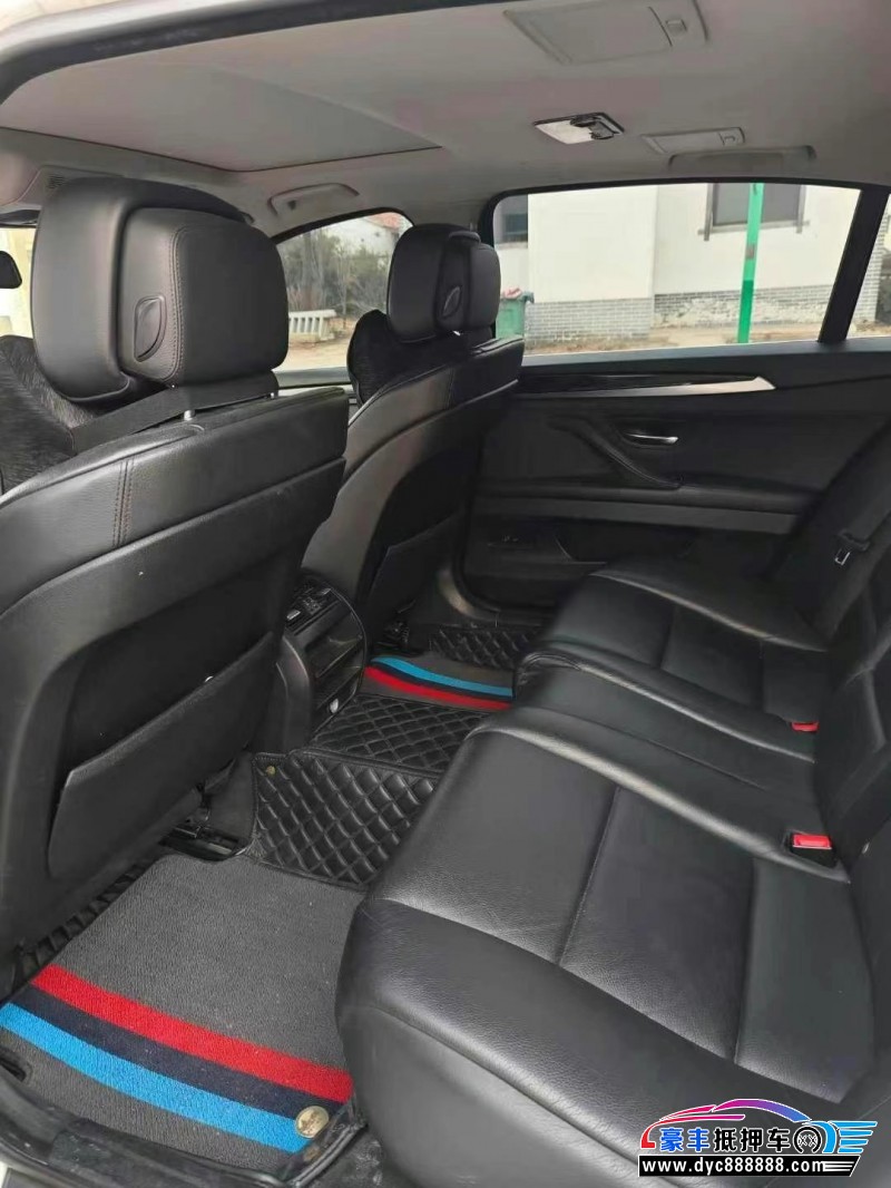 12年宝马5系轿车抵押车出售