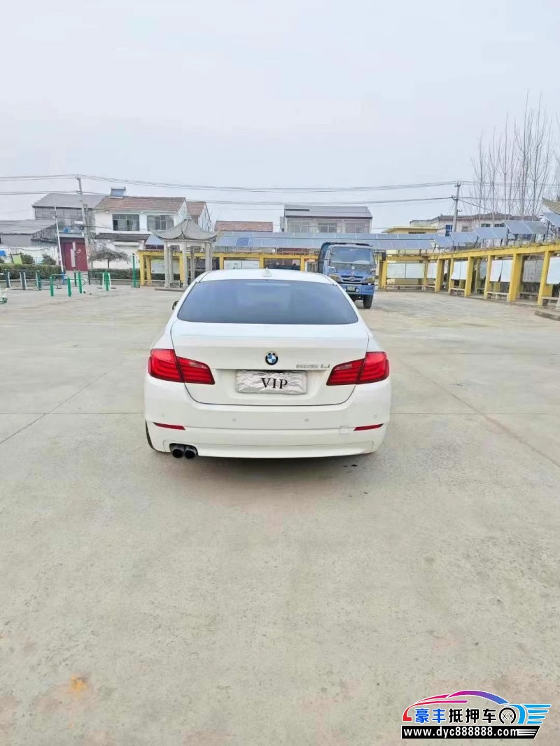 12年宝马5系轿车抵押车出售