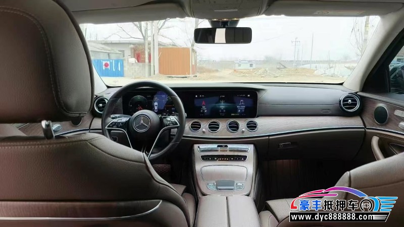 22年奔驰E轿车抵押车出售