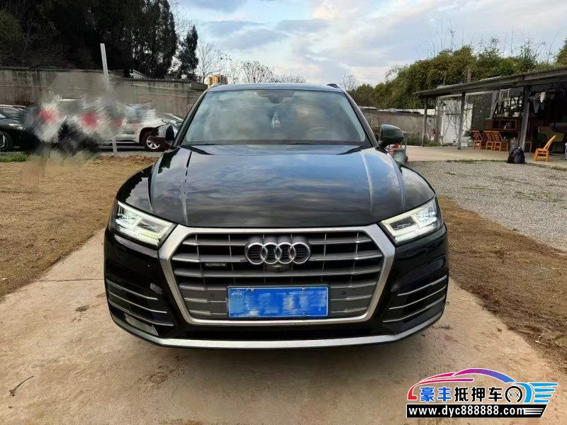 21年奥迪Q7轿车抵押车出售