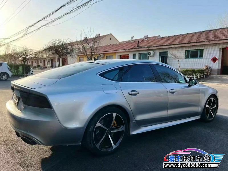 12年奥迪A7轿车抵押车出售