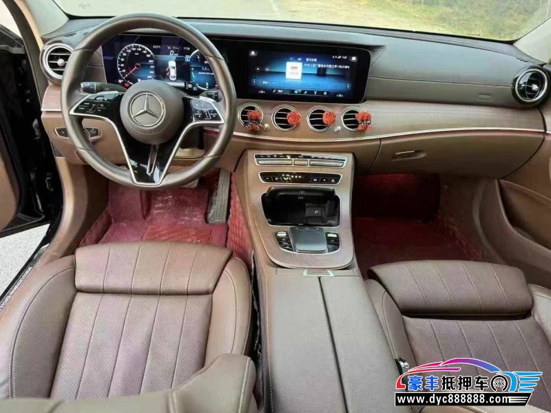 23年奔驰E轿车抵押车出售