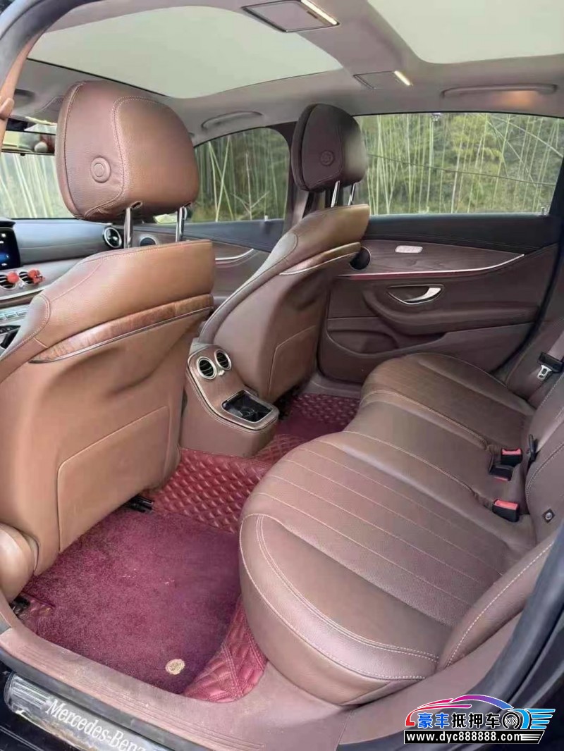 23年奔驰E轿车抵押车出售