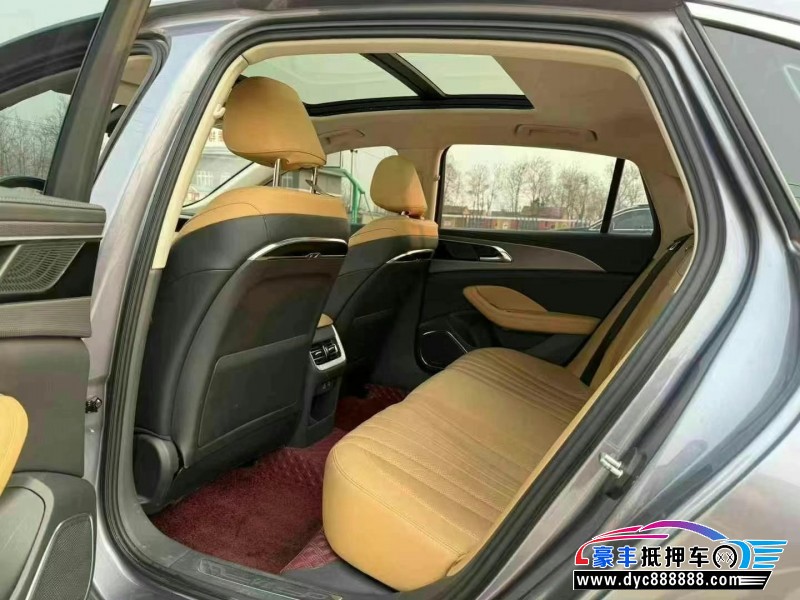 22年红旗H5轿车抵押车出售