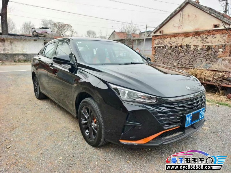 23年东风风神奕炫轿车抵押车出售