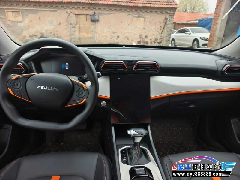 23年东风风神奕炫轿车抵押车出售